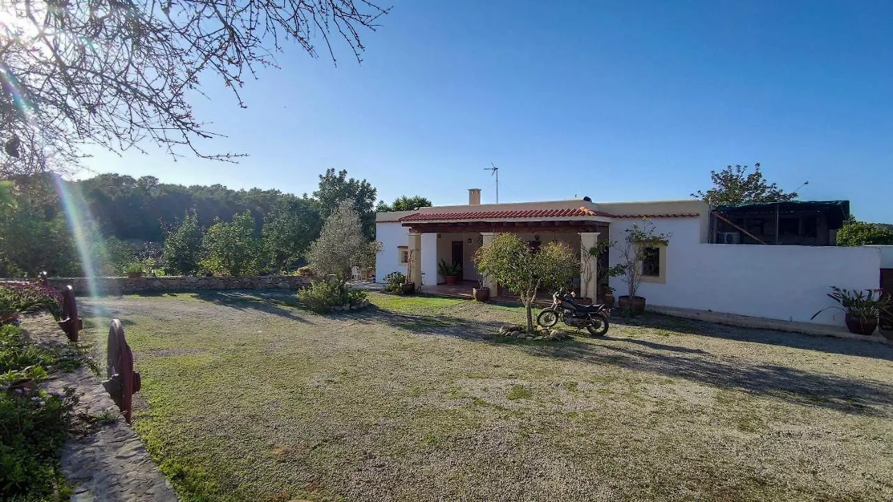Casa Ibicenca Con Piscina Privada Villa Sant Josep de sa Talaia Spain
